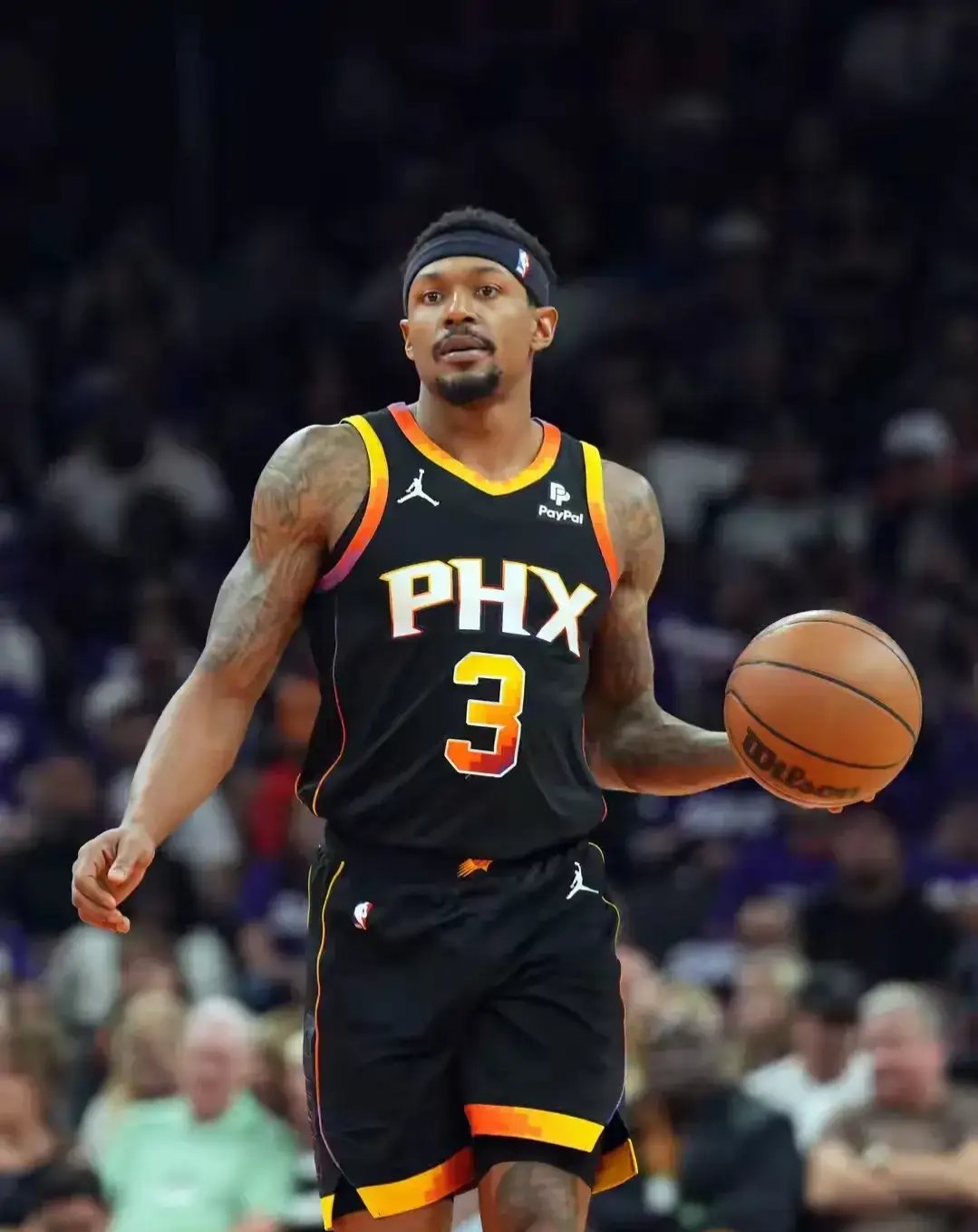 轻松进入平台-浓眉哥重返赛场，锐不可当首场状态出色，MAD观众沸腾！-轻松进入平台