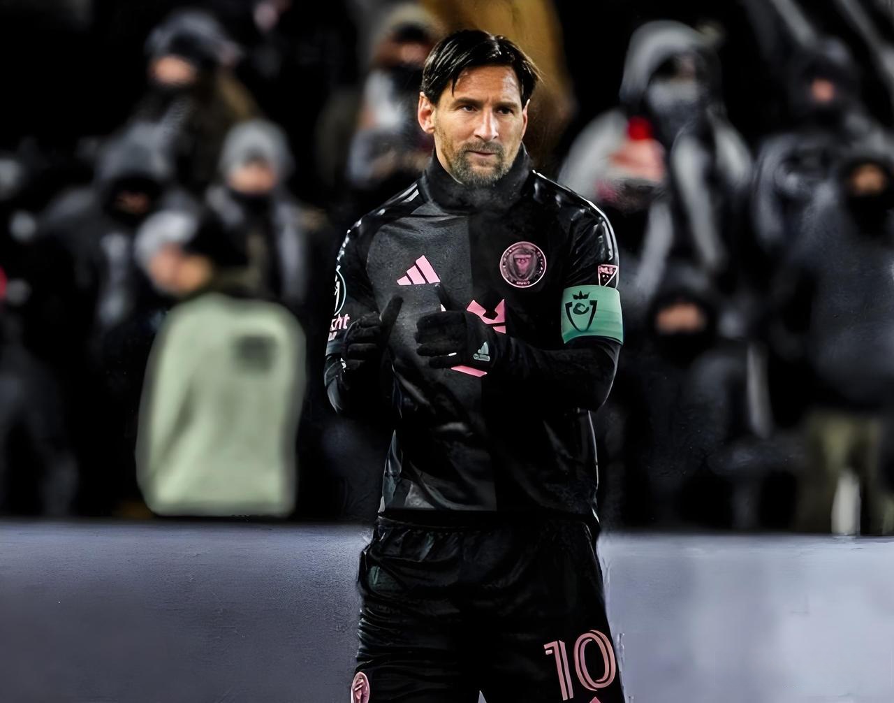 在线视频直播网页版-出色发挥首场状态出色，澳大利亚队观众沸腾！，梅西重返赛场全场沸腾不已的简单介绍-在线视频直播网页版